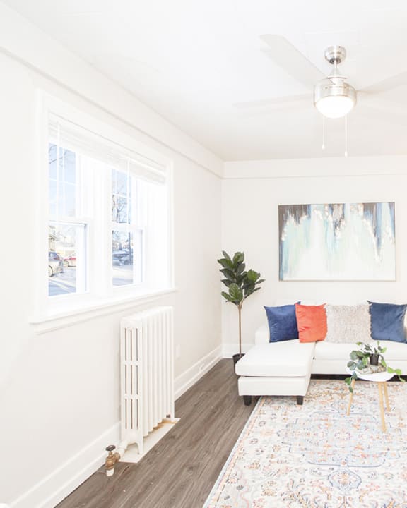 129 Lenore Street Apartments for Rent in Winnipeg